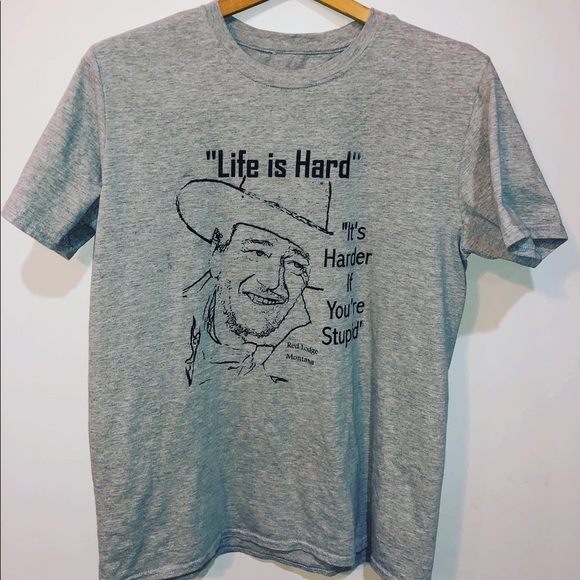 JOHN WAYNE
“LIFE IS HARD”
RED LODGE MT
No tag.
Fit like a Mediu - Picture 3 of 3